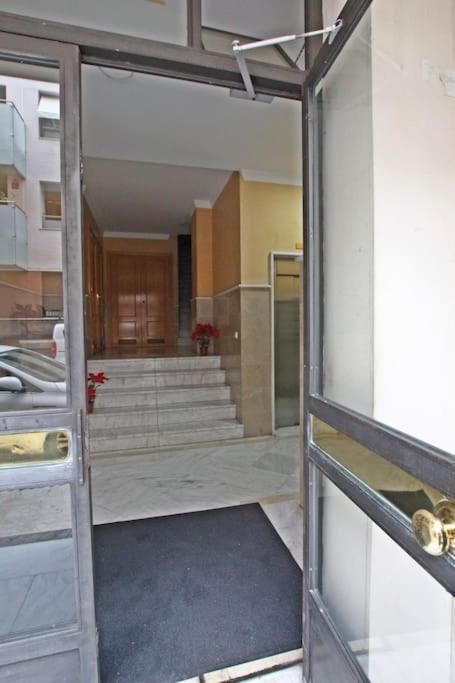 Sevilla Clasica: Amigos Y Familia. Parking Gratis! Esterno foto